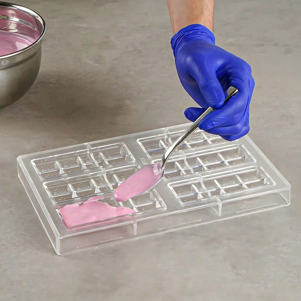 Plaid Chocolate Bar Mold, Clea - огляд і ціна Tools For Home Workshop
