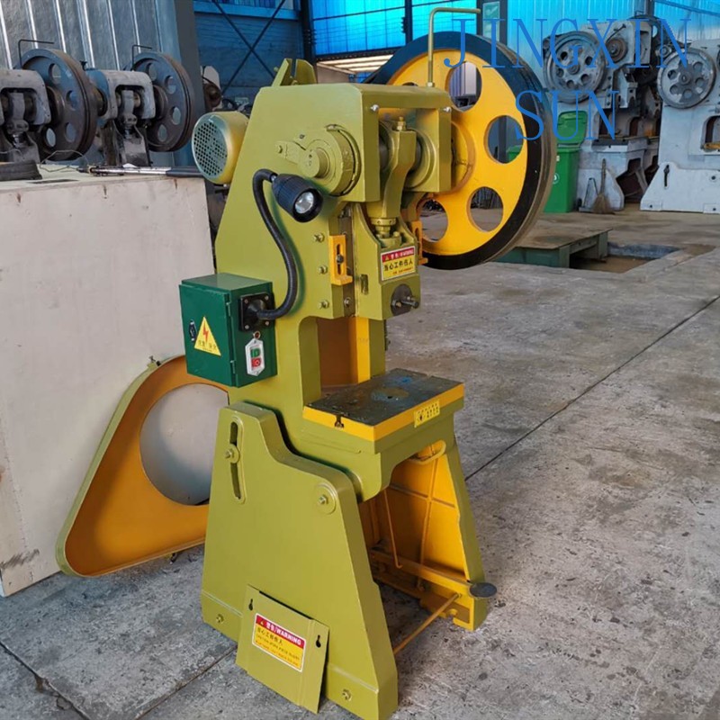 Small Punching Machine for She - огляд і ціна Tools For Fabrication Workshop